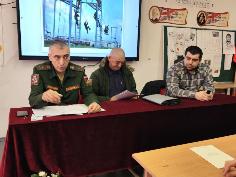 Встреча учащихся 9-11 классов с работниками Военного комиссариата.